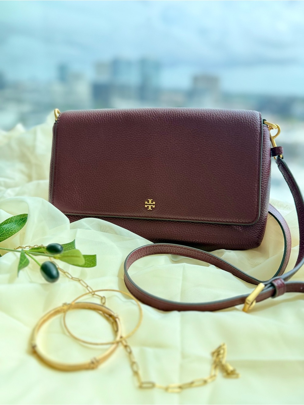 Tory Burch Pebbled Leather Crossbody Bag Flap Burgundy Plum